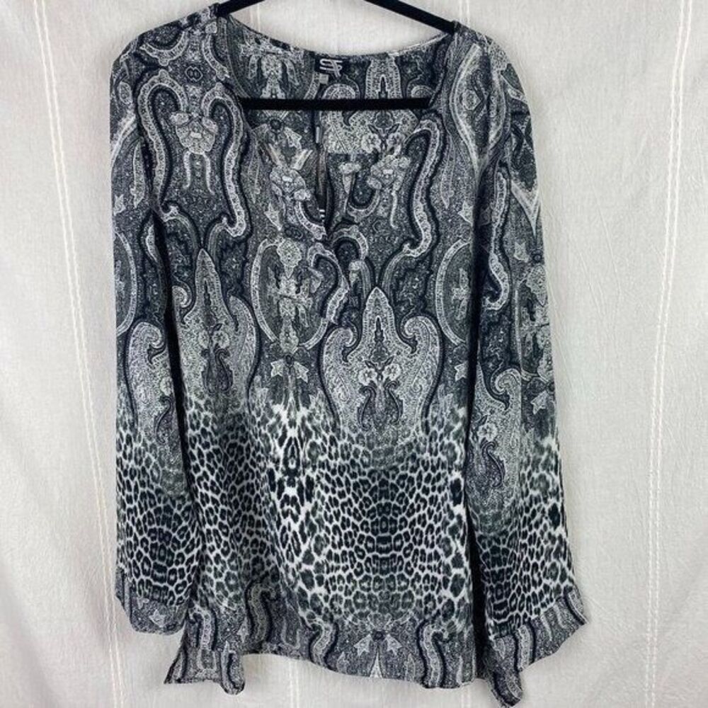 Sioni Woman Blouse 2X Black Tunic Top Blouse Animal Paisley Print